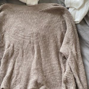 Low back billabong sweater